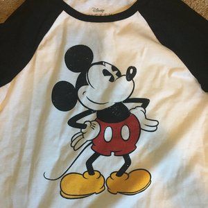 NWOT Long Sleeved Micky Shirt